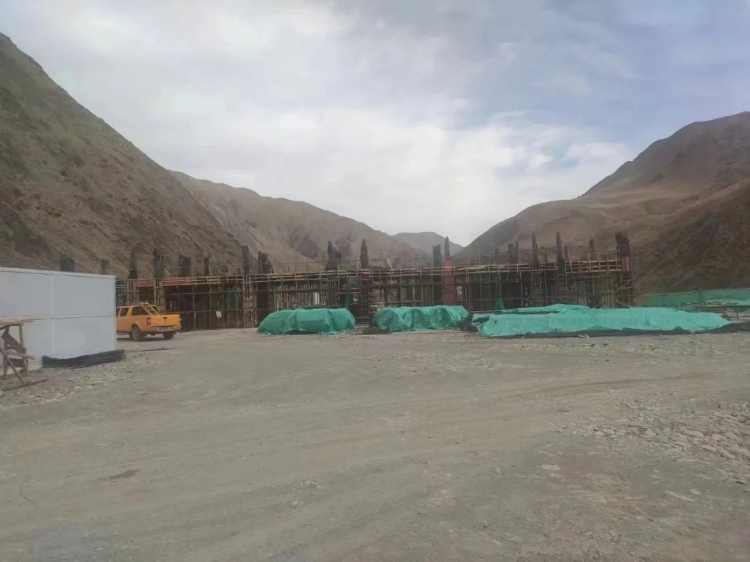初春开工忙！我在新疆“小三峡”守护通信！ ——中国电信数字护航霍尔古吐水电站建设